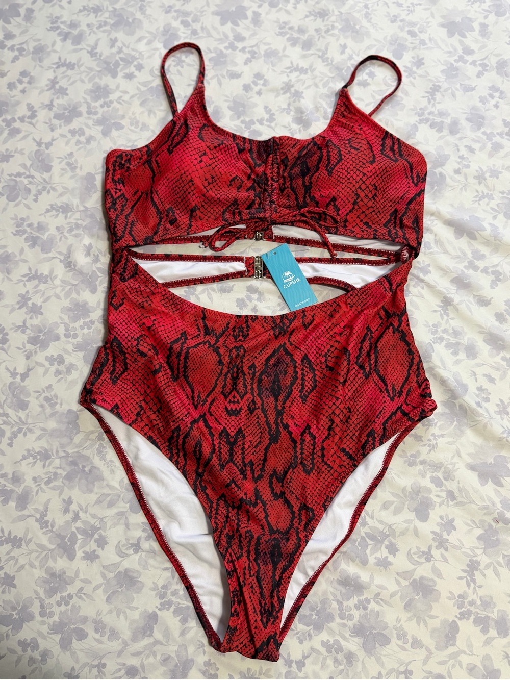 Cupshe One-Piece